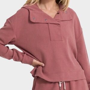 Vuori Bayview Thermal Hoodie Women Med Rosewood Pink Waffle-Knit Snap Button